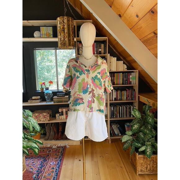 Floral Linen Shirt - Picture 7 of 7